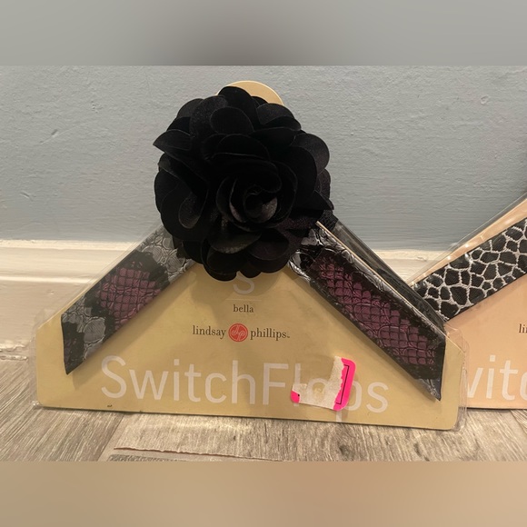 NWT Switch Flop Bundle - Picture 2 of 5